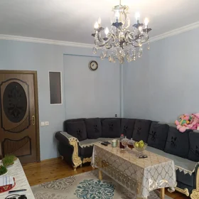 In Baku 74.0 m² apartment is for sale - Image 4