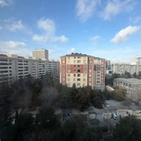 In Baku 91.0 m² apartment is for rent - Image 2