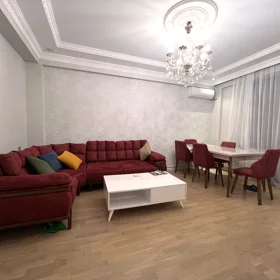 In Baku 68.0 m² apartment is for rent - Image 2
