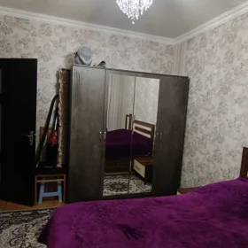 In Baku 60.0 m² house with 3.0 rooms is for sale - Image 5