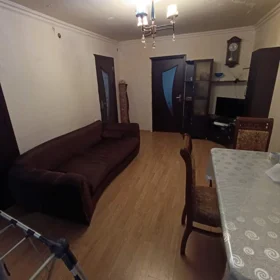 In Baku 76.0 m² apartment is for sale - Image 2