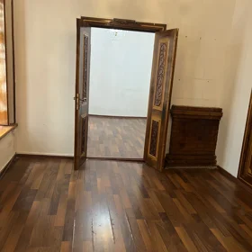 In Baku 100.0 m² office is for rent - Image 2