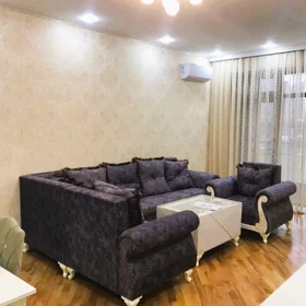 In Baku 105.0 m² apartment is for rent - Image 2