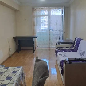 In Baku 50.0 m² apartment is for rent - Image 3