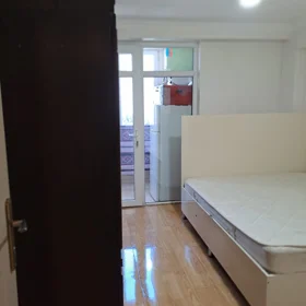 In Baku 50.0 m² apartment is for rent - Image 4