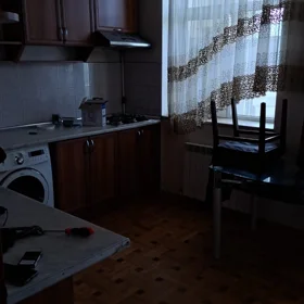 In Baku 120.0 m² apartment is for rent - Image 3