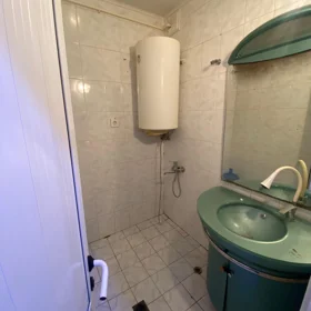 In Baku 51.0 m² apartment is for sale - Image 4