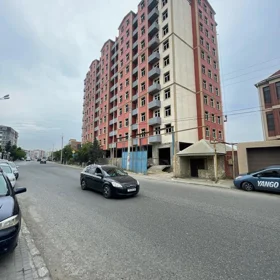 In Baku 52.0 m² apartment is for sale - Image 3