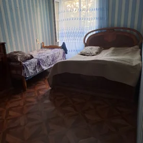 In Baku 100.0 m² apartment is for sale - Image 2