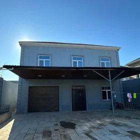 Baku-da 3.0 otaqlı 120.0 m2 bağ kirayə verilir