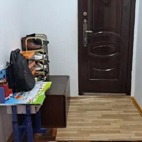 In Baku 90.0 m² apartment is for sale - Image 3