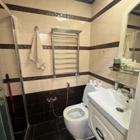 In Baku 100.0 m² apartment is for sale - Image 5