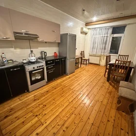 In Baku 70.0 m² apartment is for sale - Image 4