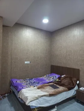 In Baku 90.0 m² apartment is for sale - Image 2