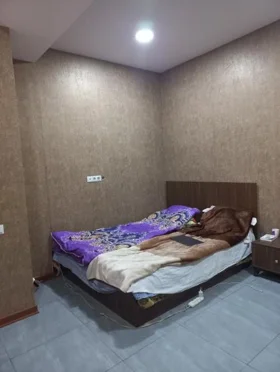 In Baku 90.0 m² apartment is for sale - Image 3