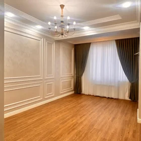 In Baku 114.0 m² apartment is for sale - Image 3