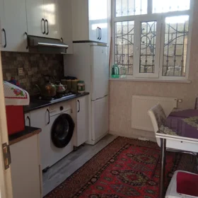 In Baku 50.0 m² house with 2.0 rooms is for sale - Image 3