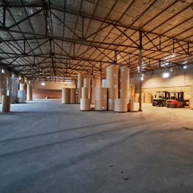 In Baku 1700.0 m² commercial is for rent - Image 5