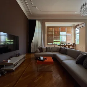 In Baku 210.0 m² apartment is for sale - Изображение 3