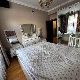 In Baku 75.0 m² apartment is for rent - Image 3