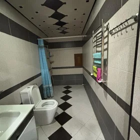 In Baku 85.0 m² apartment is for sale - Image 5