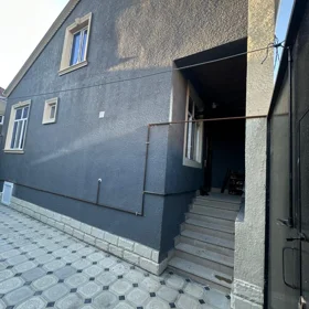 In Baku 40.0 m² house with 3.0 rooms is for sale - Image 5