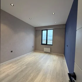 In Baku nan m² apartment is for sale - Image 4