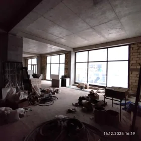 In Baku 400.0 m² commercial is for rent - Image 2