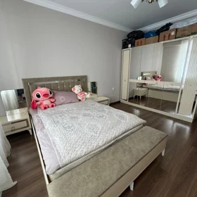 In Baku 70.0 m² apartment is for sale - Image 4