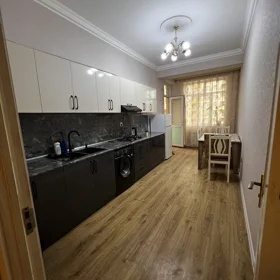 In Baku 100.0 m² apartment is for rent - Image 4