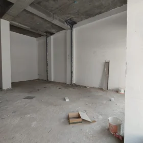 In Baku 186.0 m² commercial is for rent - Image 4