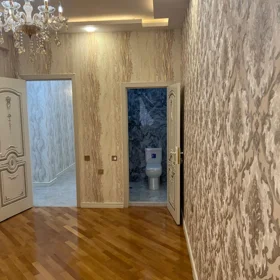 In Baku 140.0 m² apartment is for sale - Image 4