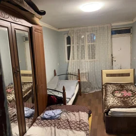 In Baku 70.0 m² apartment is for sale - Image 4