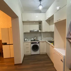 In Baku 300.0 m² apartment is for sale - Image 5