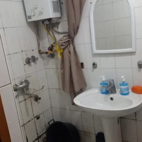 In Baku 75.0 m² apartment is for sale - Image 5