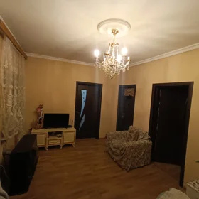 In Baku 72.0 m² house with 3.0 rooms is for sale - Image 5