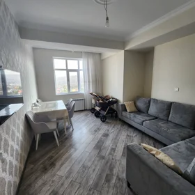 In Khirdalan 93.0 m² apartment is for sale - Image 2