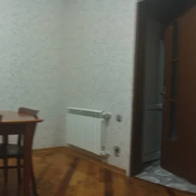 In Baku 42.0 m² apartment is for sale - Image 3