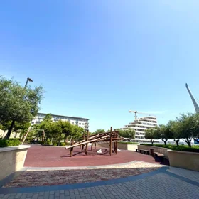 In Baku 275.0 m² apartment is for rent - Image 5