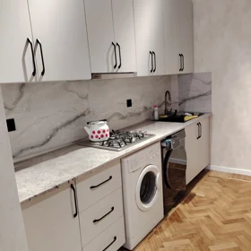 In Baku 80.0 m² apartment is for sale - Image 4