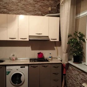 In Baku 80.0 m² apartment is for sale - Image 3