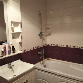 In Baku 80.0 m² apartment is for sale - Image 5