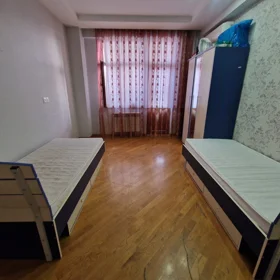 In Baku 110.0 m² apartment is for sale - Image 3