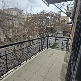 Baku-da 52.0 m2 mənzil satılır