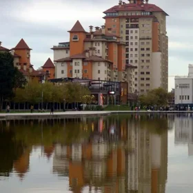 Baku-da 305.0 m2 mənzil satılır