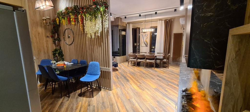 In Bakı 246 m² apartment with 6 rooms is for rent - Image 15