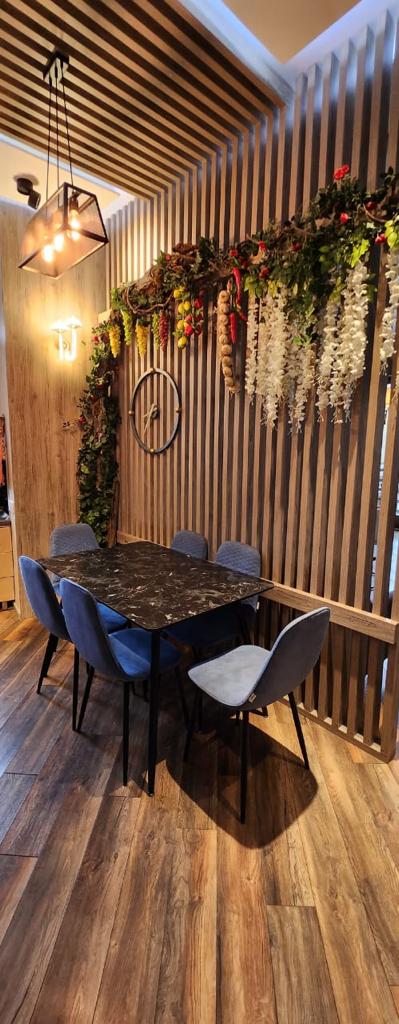 In Bakı 246 m² apartment with 6 rooms is for rent - Image 19