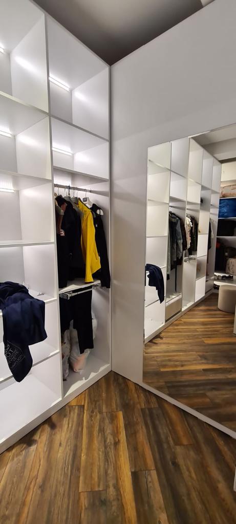 In Bakı 246 m² apartment with 6 rooms is for rent - Image 26