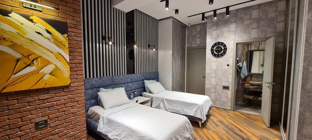 In Bakı 246 m² apartment with 6 rooms is for rent - Image 38