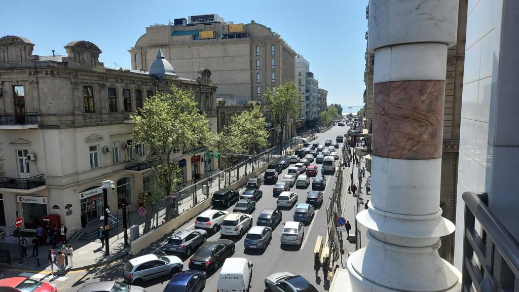 In Bakı 246 m² apartment with 6 rooms is for rent - Image 47